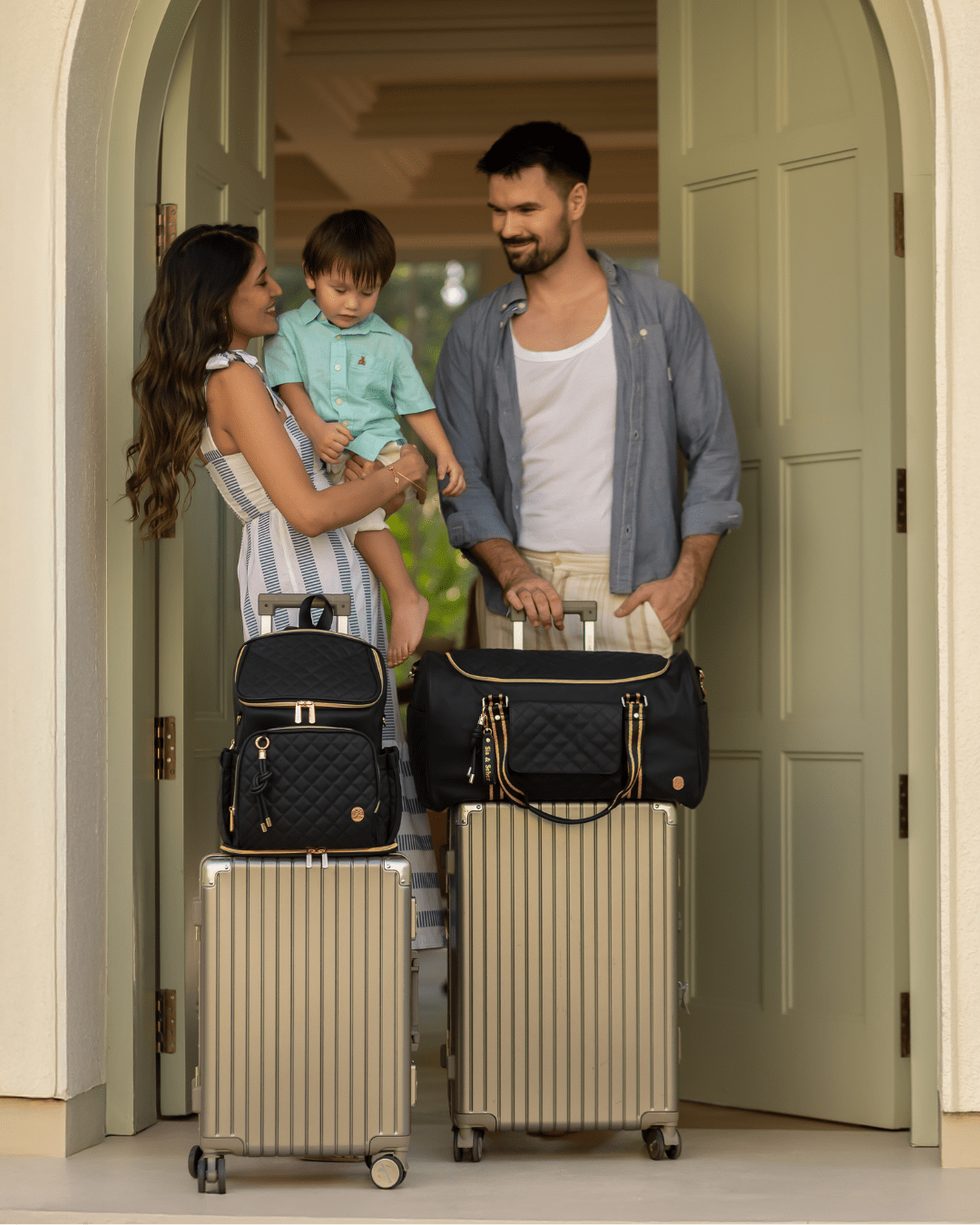 The Mama Mia Weekender Bag - Black